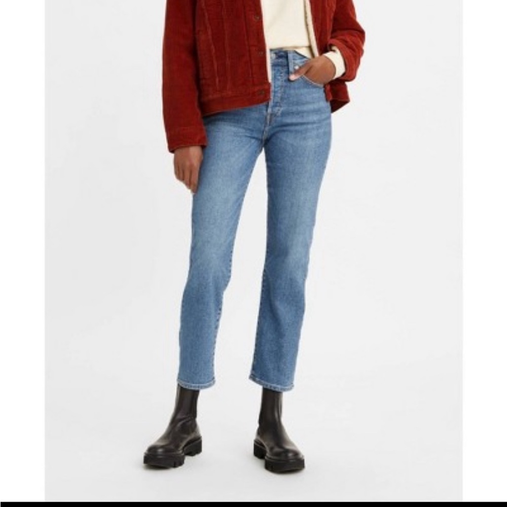 New Levi's Women's High-Rise Wedgie Straight Cropped Jeans
